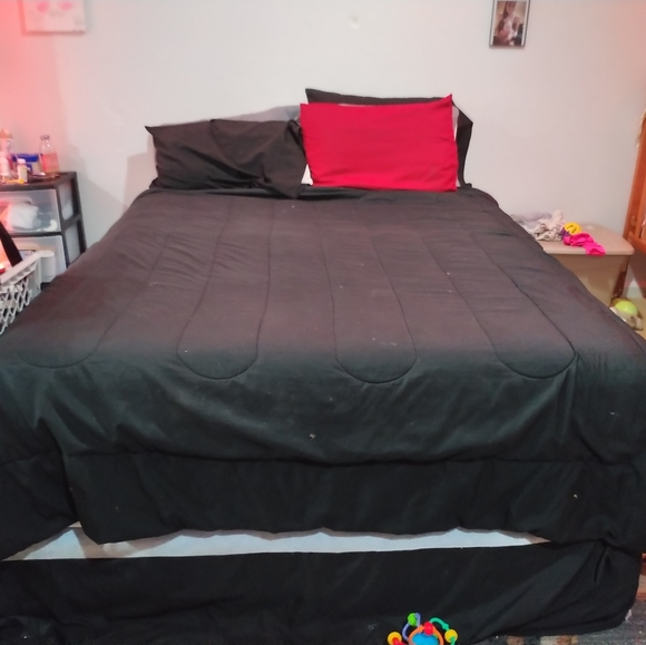 Queen Size Bed